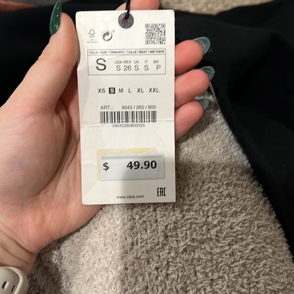 Fitted business pants with slit at bottom - Picture 4 of 4